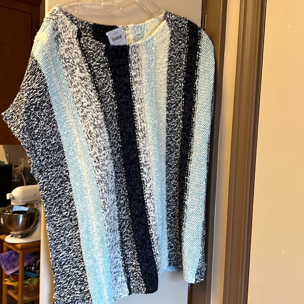 NWT J Jill Sleeveless assorted blue striped sweaters - size large